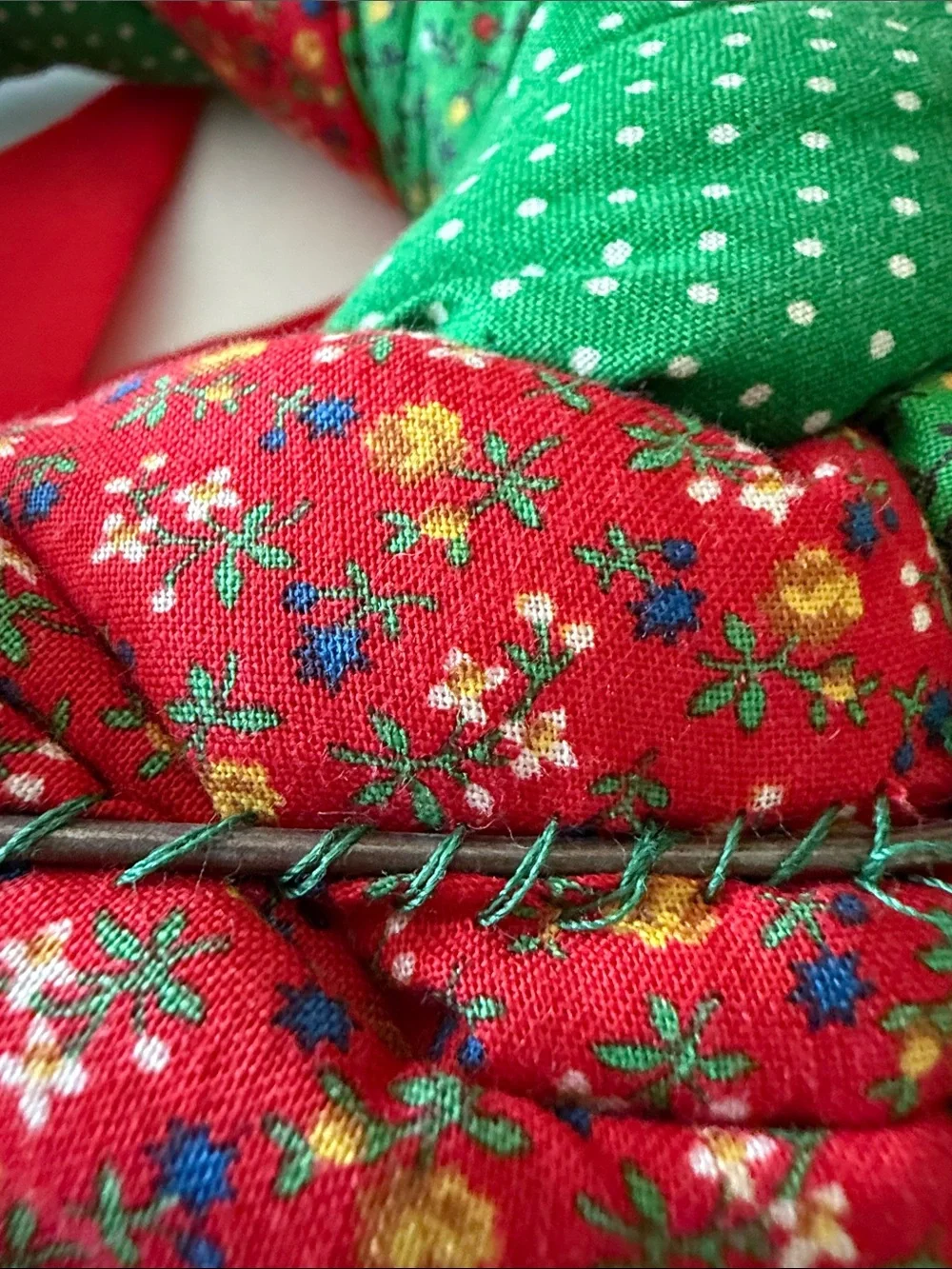 VTG Handmade Kitschy Quilted Red and Green Christmas Wreath Cottagecore